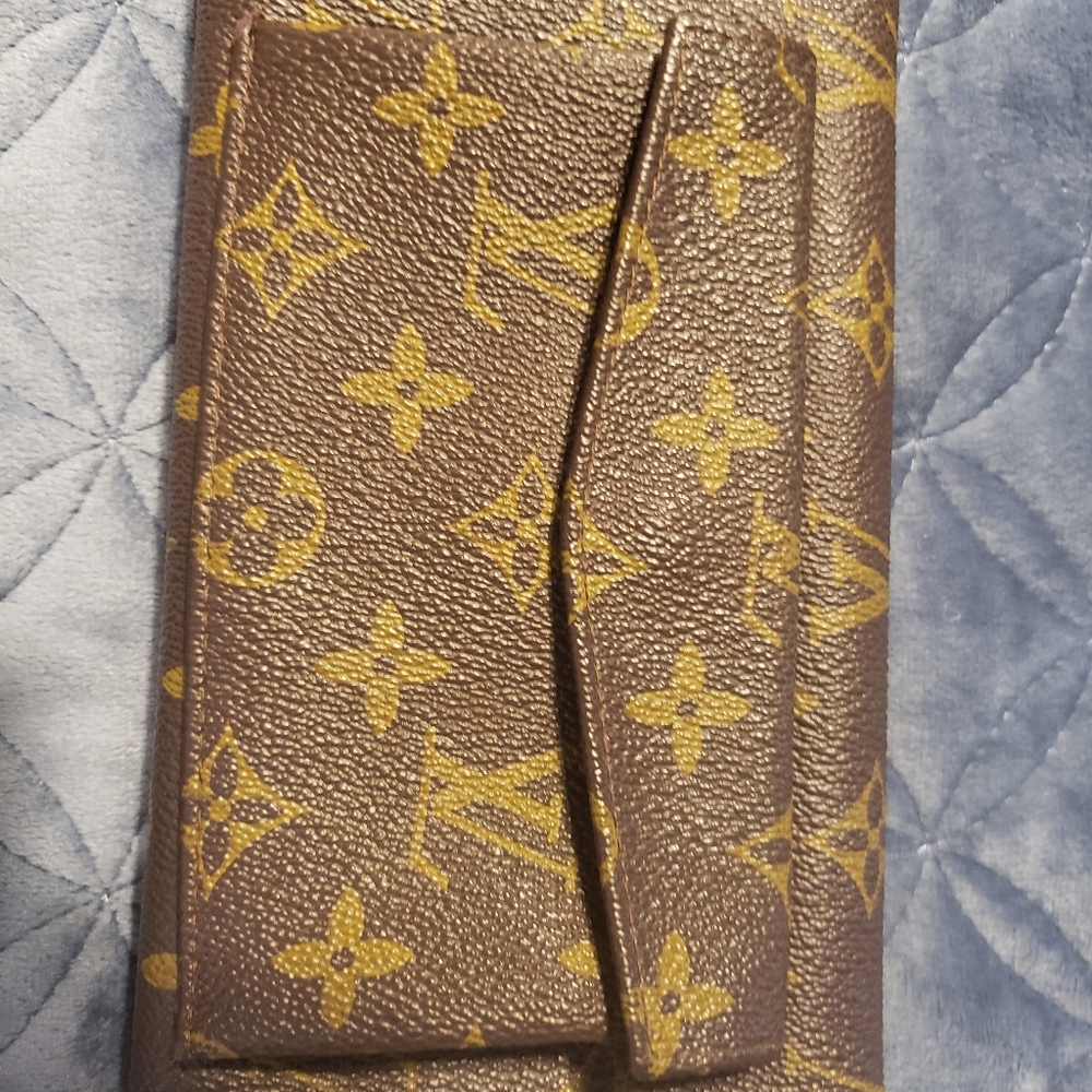 Authentic Louis Vuitton Wallet
